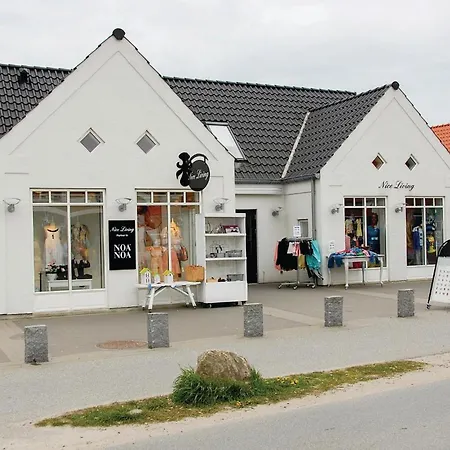 Three-Bedroom Holiday Home In Blavand