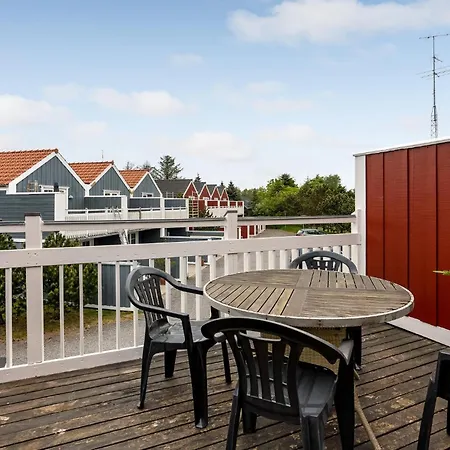 Three-bedroom In Prázdninový dům Blåvand