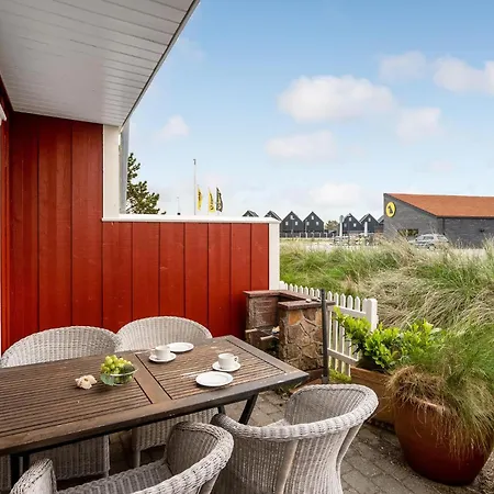 Hébergement de vacances Three-Bedroom Holiday Home In Blavand