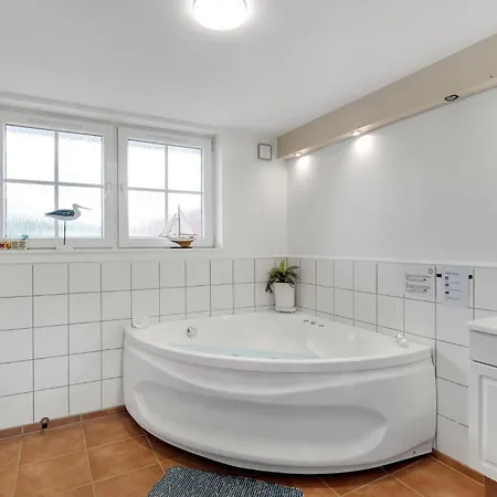 Three-Bedroom Holiday Home In Blavand Hébergement de vacances *