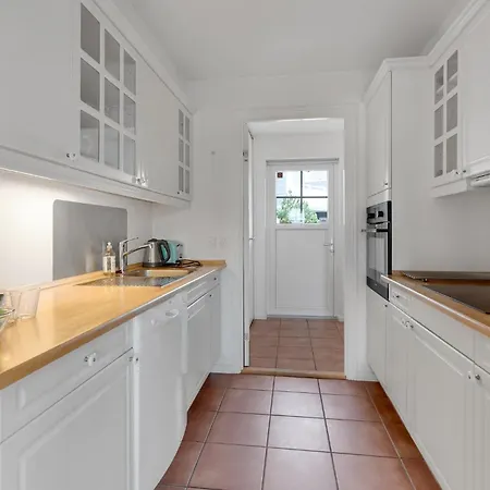 Three-Bedroom Holiday Home In Blavand Blåvand